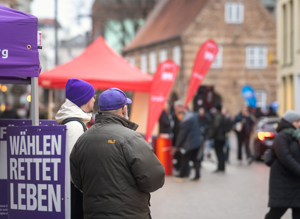 Wer die Demokratie liebt, muss auch bereit sein sie zu verteidigen.